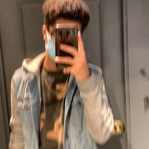 Meet your Posher, Nicholas